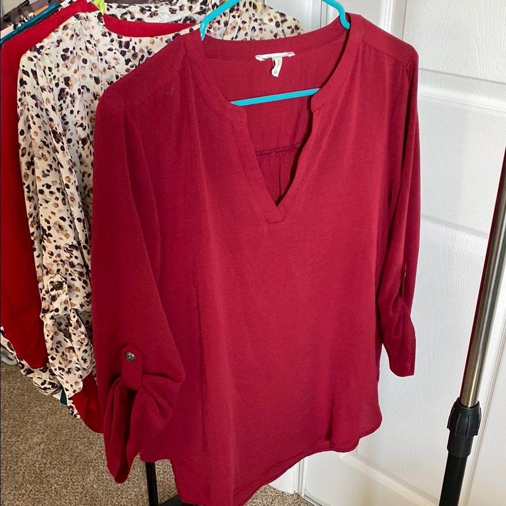 Maurices Red Relaxed 3/4 Sleeve Blouse